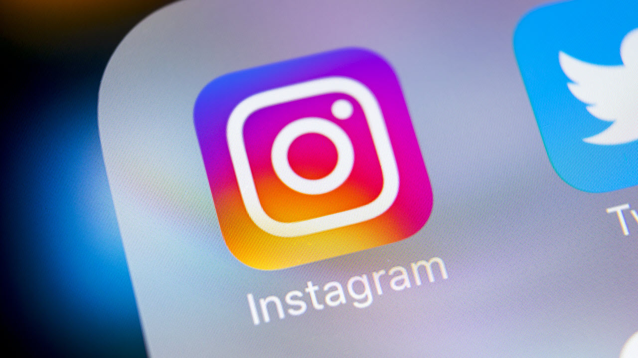 How to delete Instagram search history? Via Android and iOS app