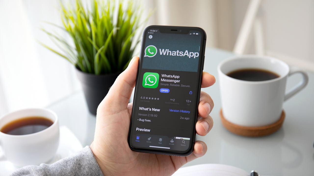 How to send Whatsapp message to self? Take notes on Whatsapp