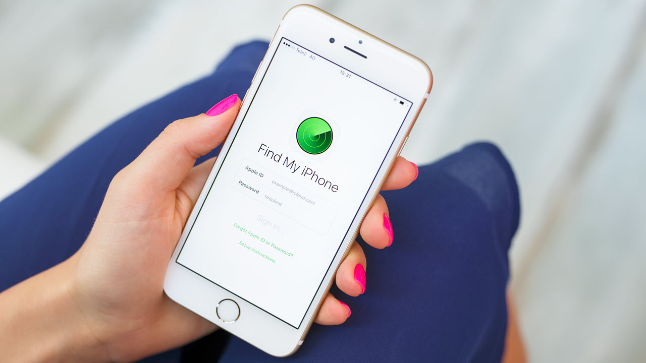How to logout of Find My iPhone on iOS 13? Where is Find My Friends?
