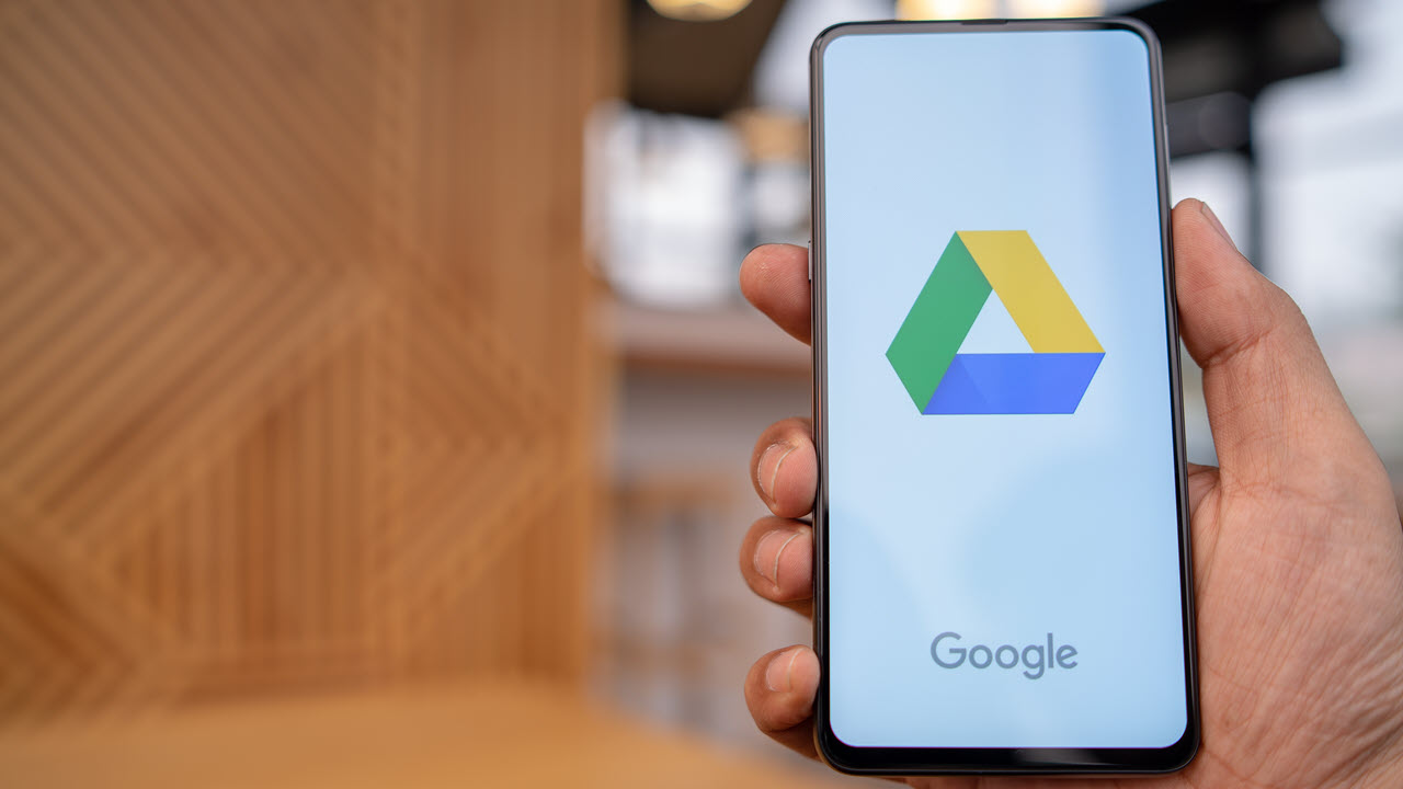 How to share folders on Google Drive? Guide for Android app and PC